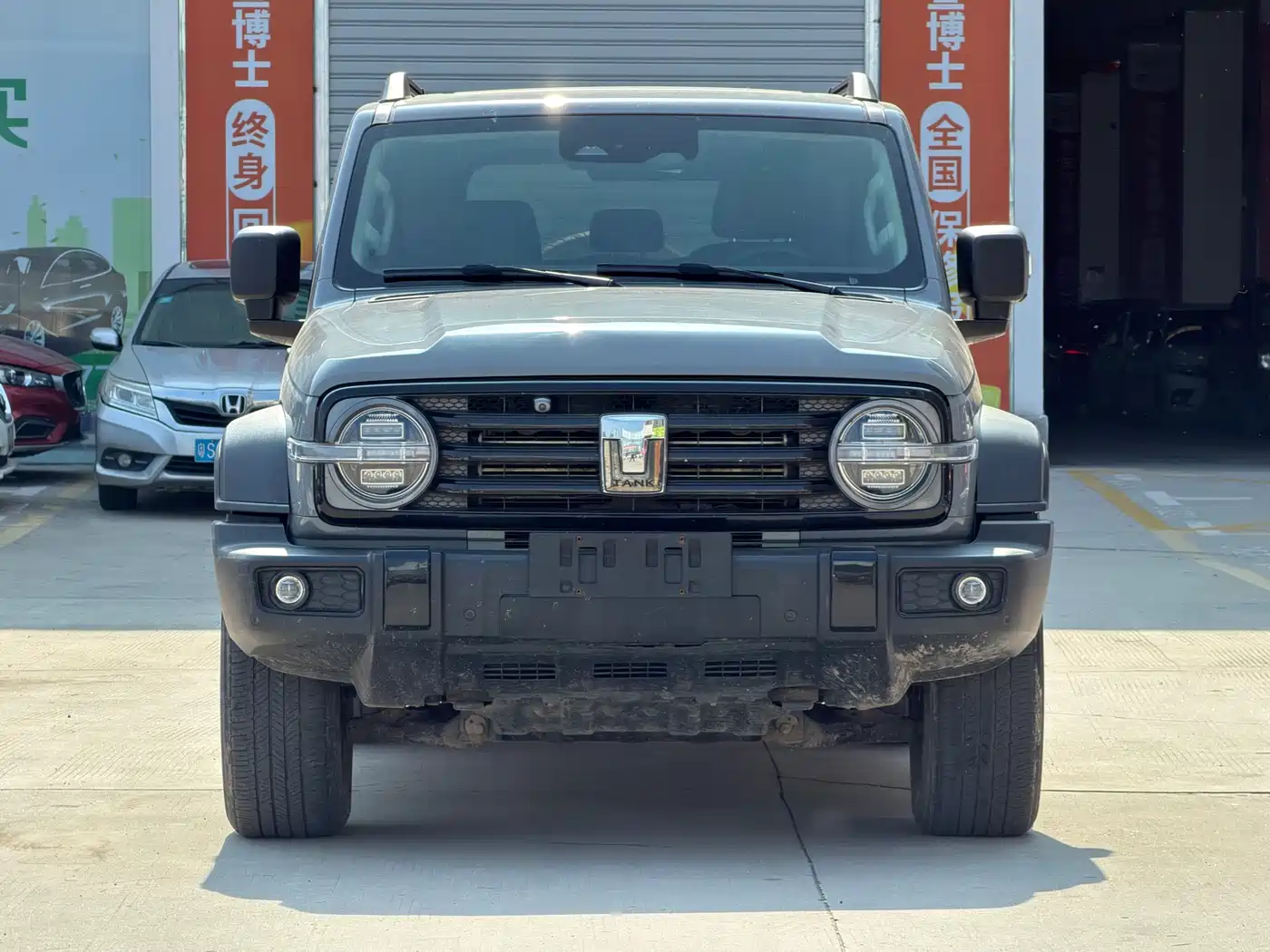 Tank 300 2023 Off-Road Edition 2.0T Challenger фото 2