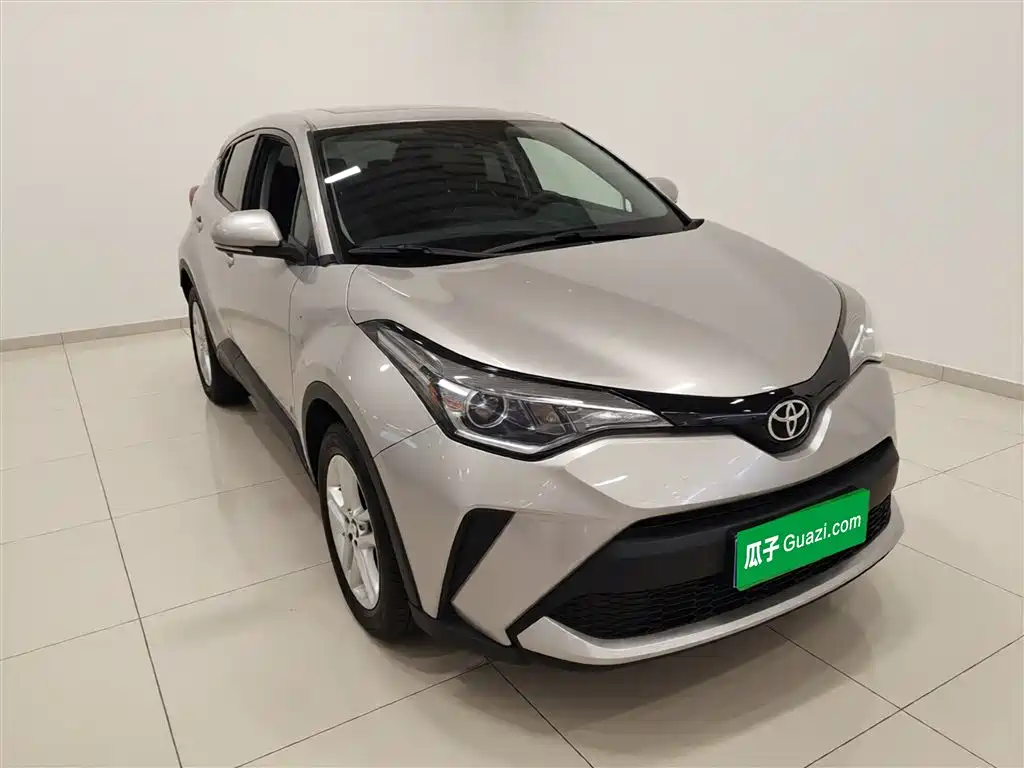 Toyota C-HR 2021 2.0L Comfort Edition фото 22