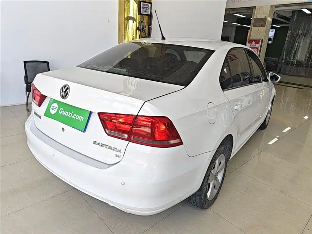 Volkswagen Santana 2015 1.6L Automatic Comfort Edition фото 7