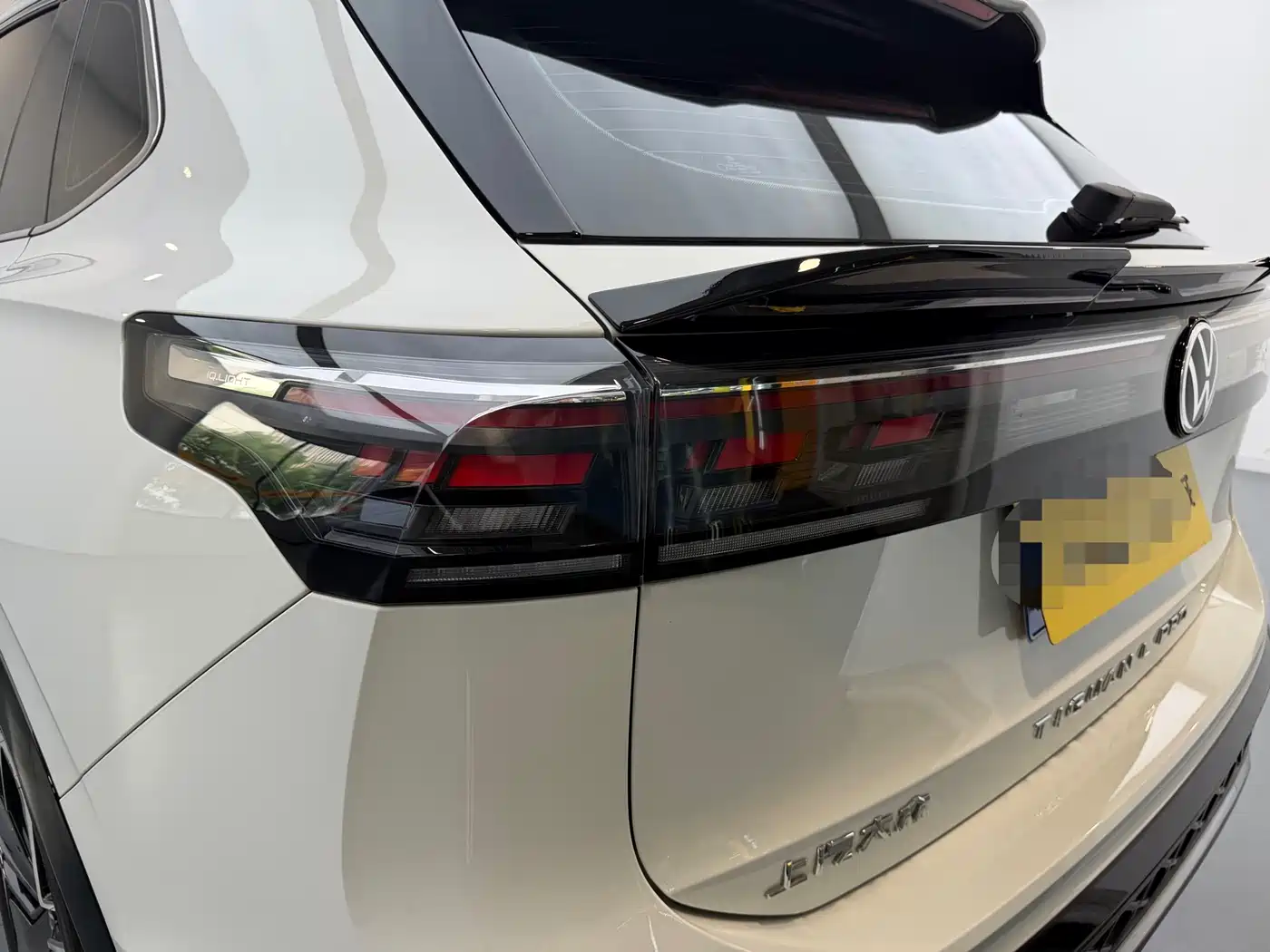 Volkswagen Tiguan L 2024 PRO 330TSI FWD R-Line Intelligent Premium Edition фото 7