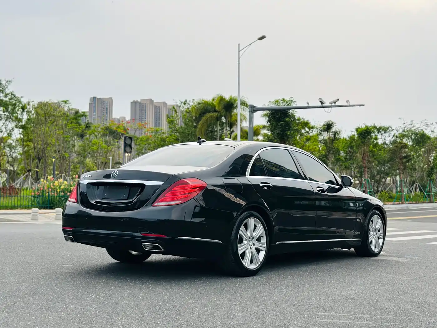 Mercedes-Benz S-Class 2016 S 400 L фото 16