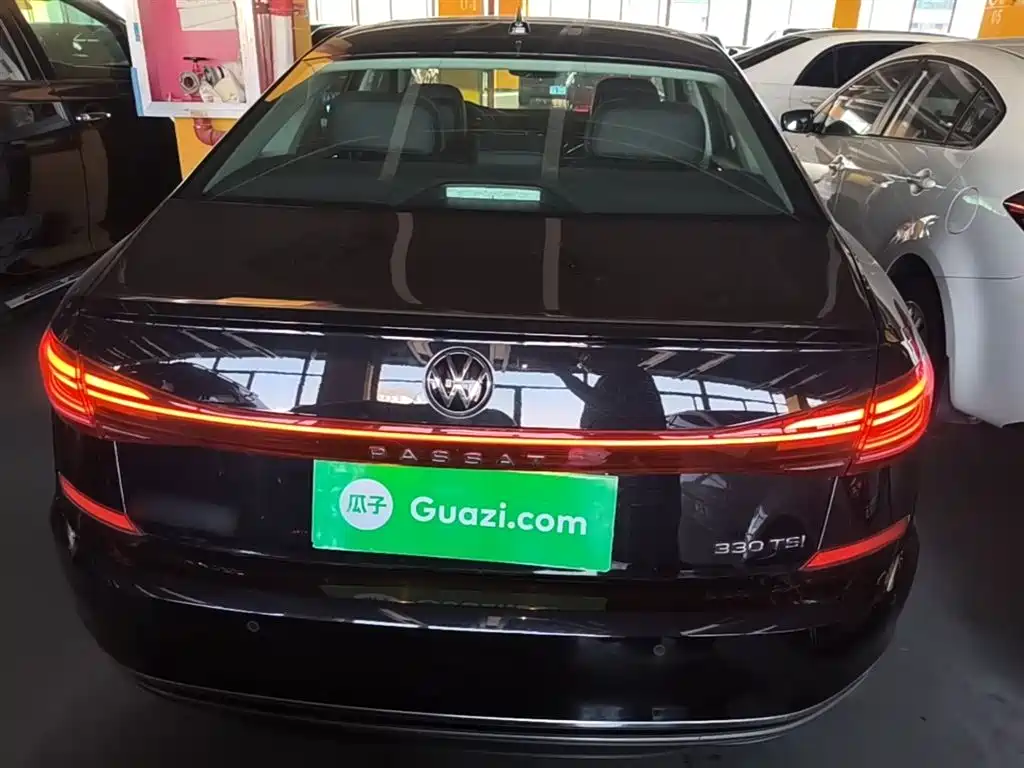 Volkswagen Passat 2024 330TSI Starlight Elite Edition фото 6