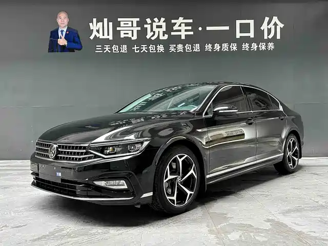  Volkswagen Magotan 2023 Model 2 Million Commemorative Edition 330TSI DSG Luxury