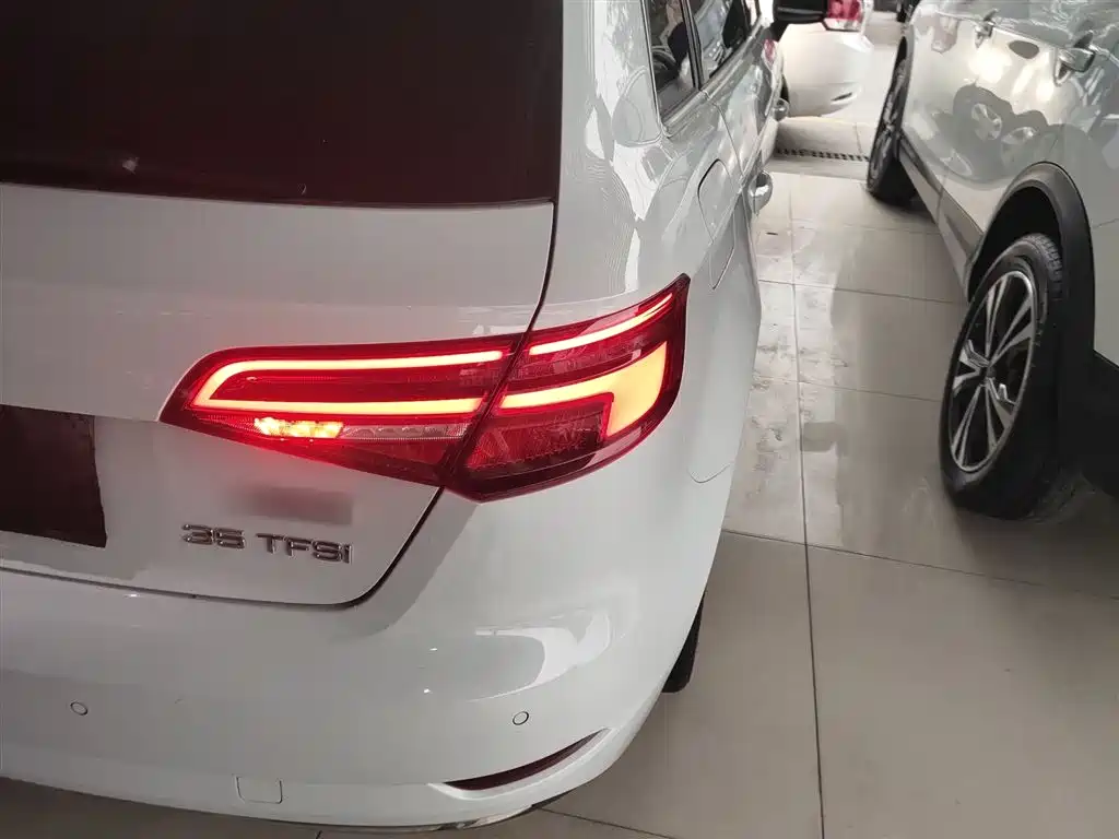 Audi A3 2019 Sportback 35 TFSI Progressive China V фото 8