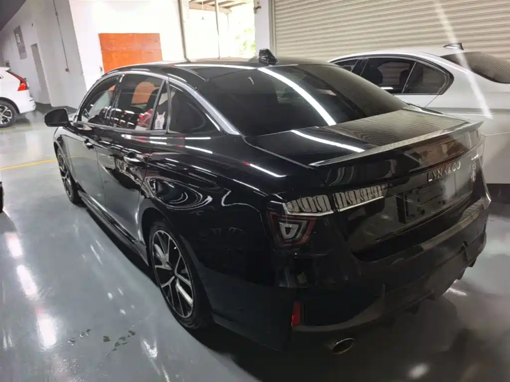 Lynk & Co 03 2019 1.5TD DCT Power Pro Edition China VI фото 5