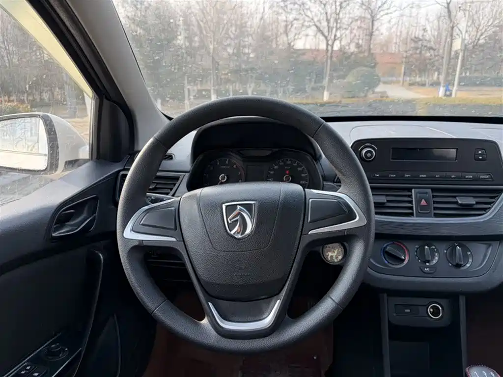 Baojun 310 2019 2016 1.2L Manual Comfort Model