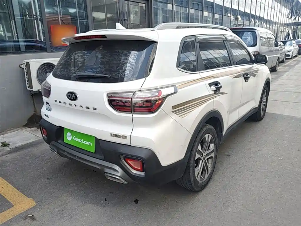 Kia Sportage 2019 2.0L Automatic Smart Luxury Edition фото 7