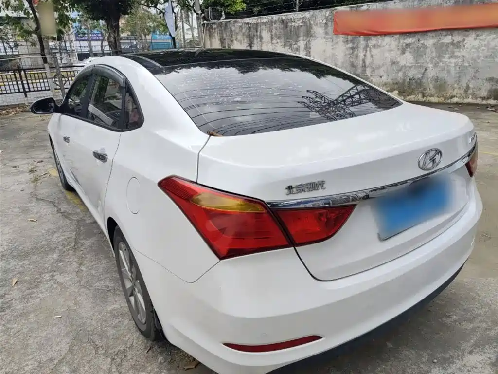 Hyundai Mistra 2014 1.8L Auto Smart GLS фото 5