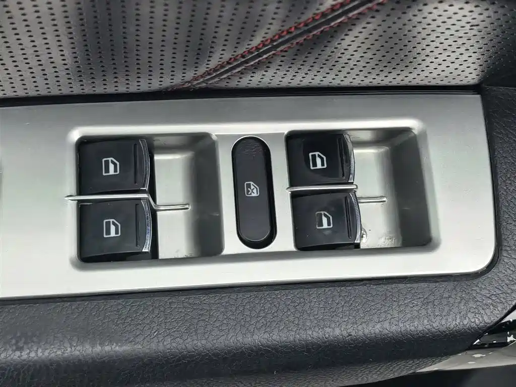 Haval H6 2014 Sport 1.5T Manual 2WD Elite фото 9