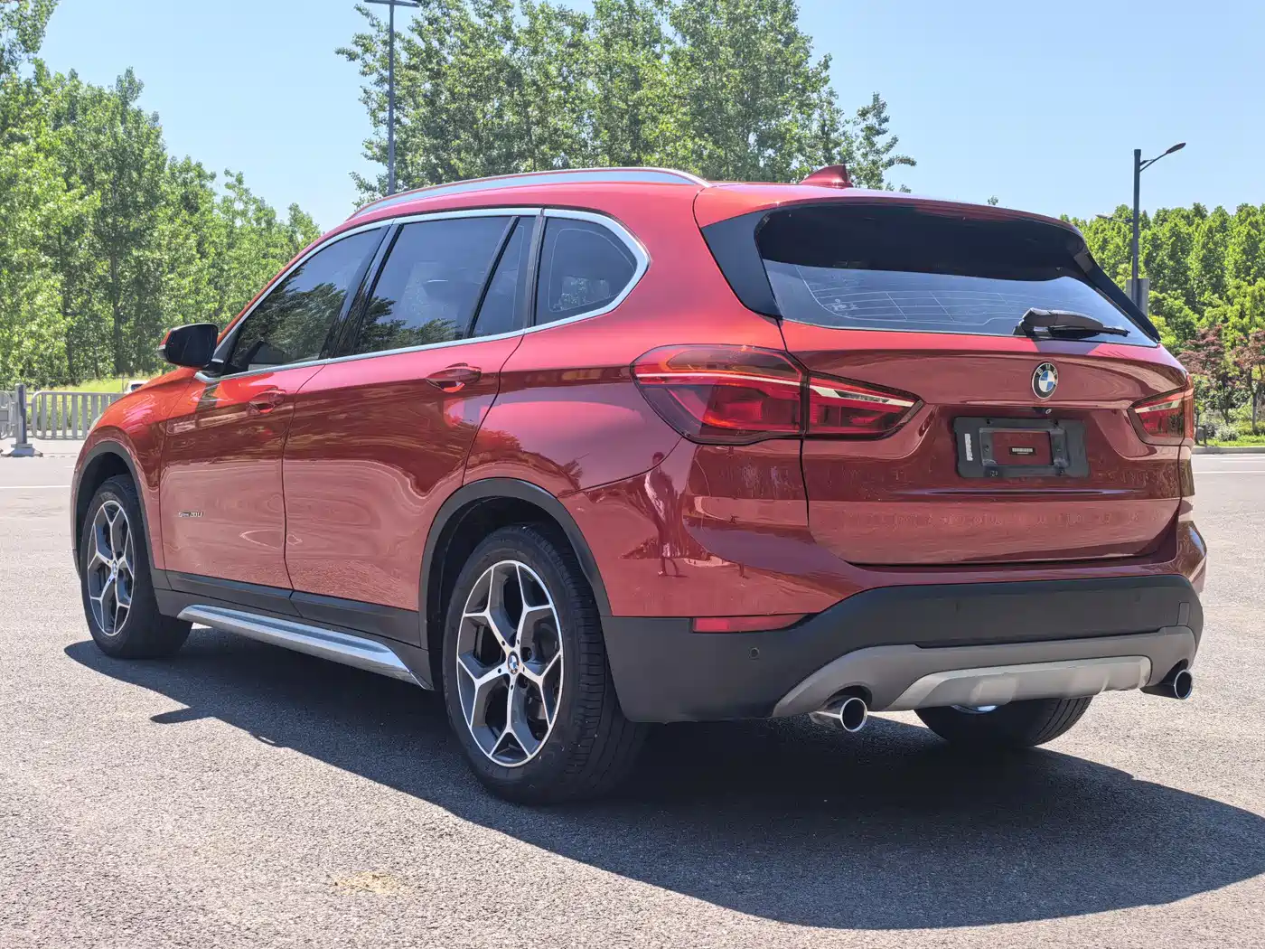 BMW X1 2016 sDrive20Li Luxury Model фото 6