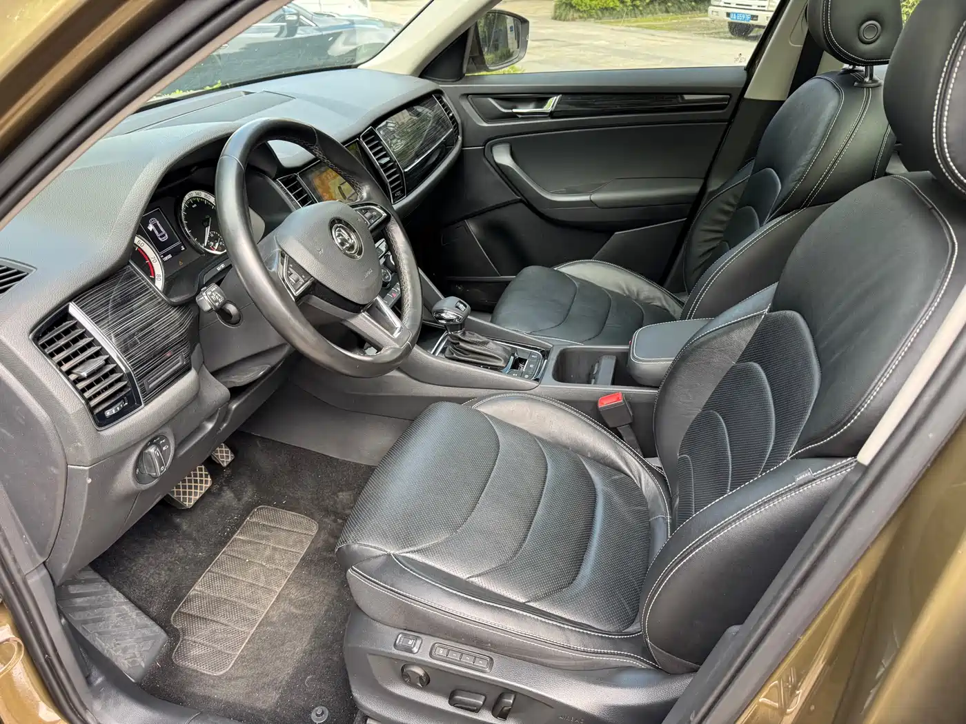 Škoda Kodiaq 2018 Facelift TSI330 7-seat 2WD Premium Luxury Edition фото 9