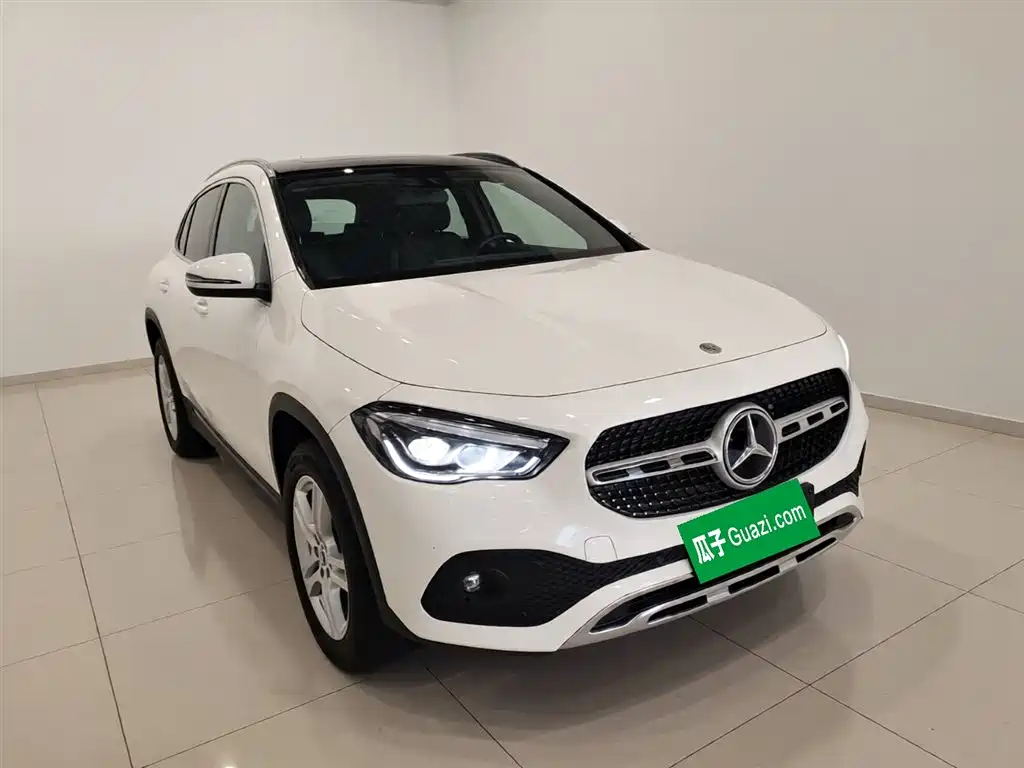 Mercedes-Benz GLA 2023 Facelift GLA 200 фото 22
