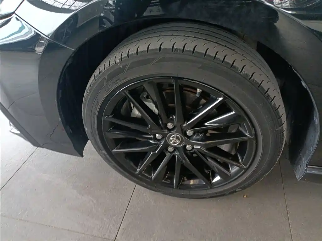 Toyota Camry 2022 2.5S Knight Edition фото 24