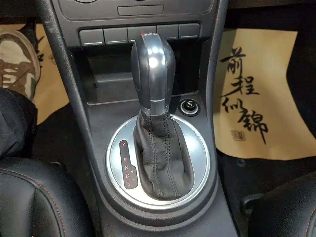 Volkswagen Beetle 2015 180TSI фото 14