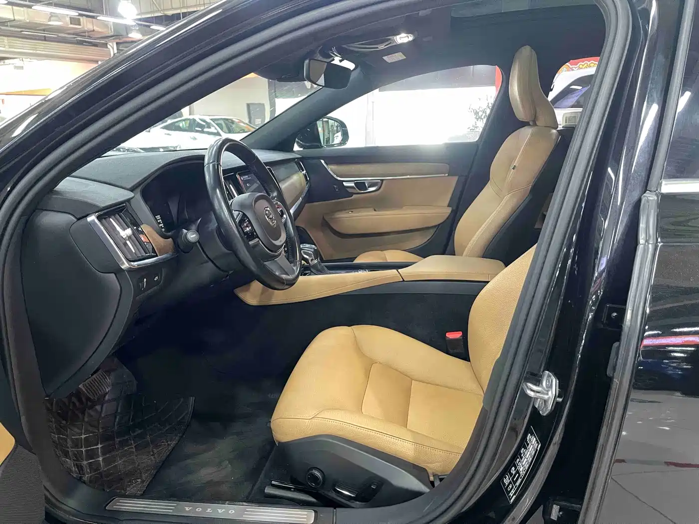 Volvo S90 2019 T5 Momentum фото 7