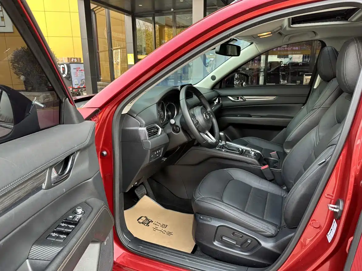 Photo 18 - Mazda CX-5