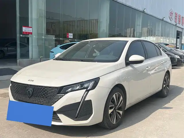 PEUGEOT 408