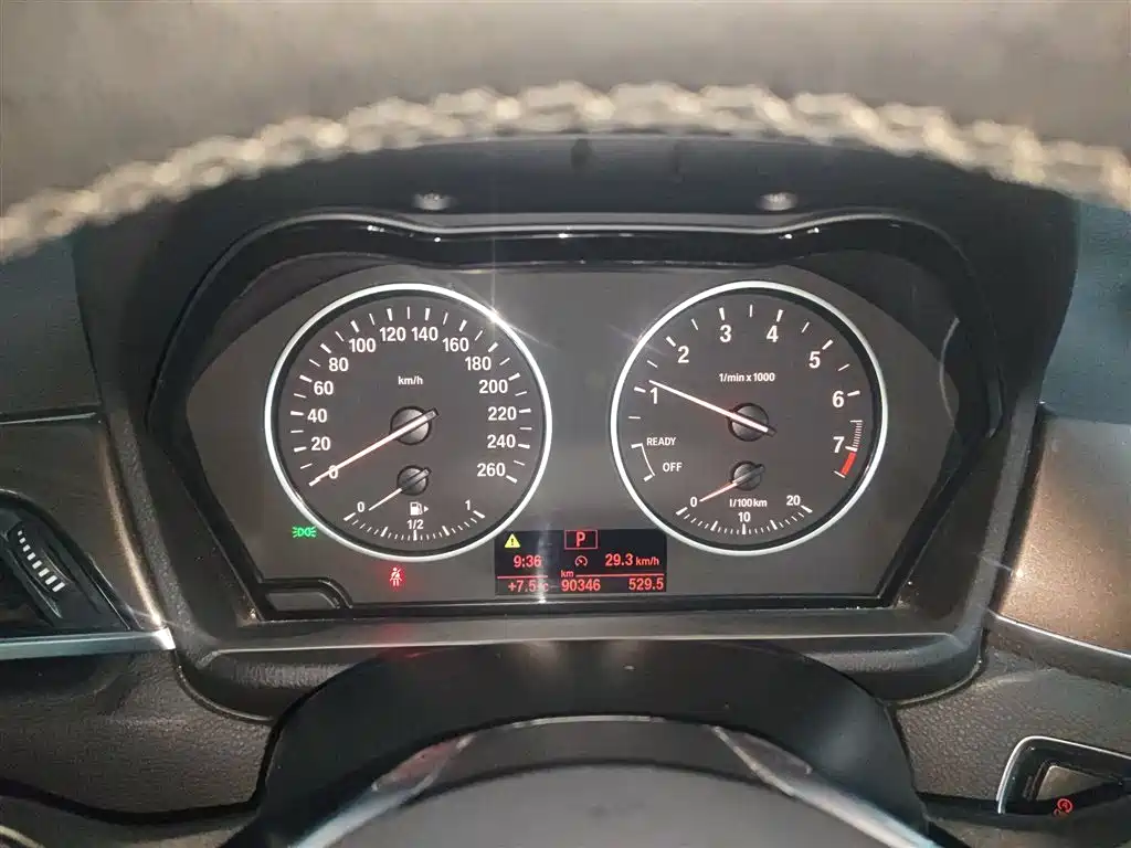 BMW X1 2018 xDrive20Li Premium Model фото 4