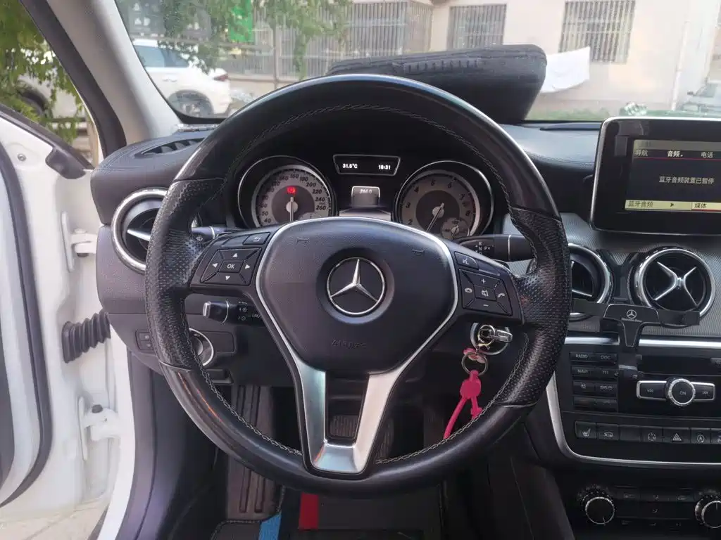 Mercedes-Benz GLA 2015 2015 GLA 220 4MATIC Fashion Edition