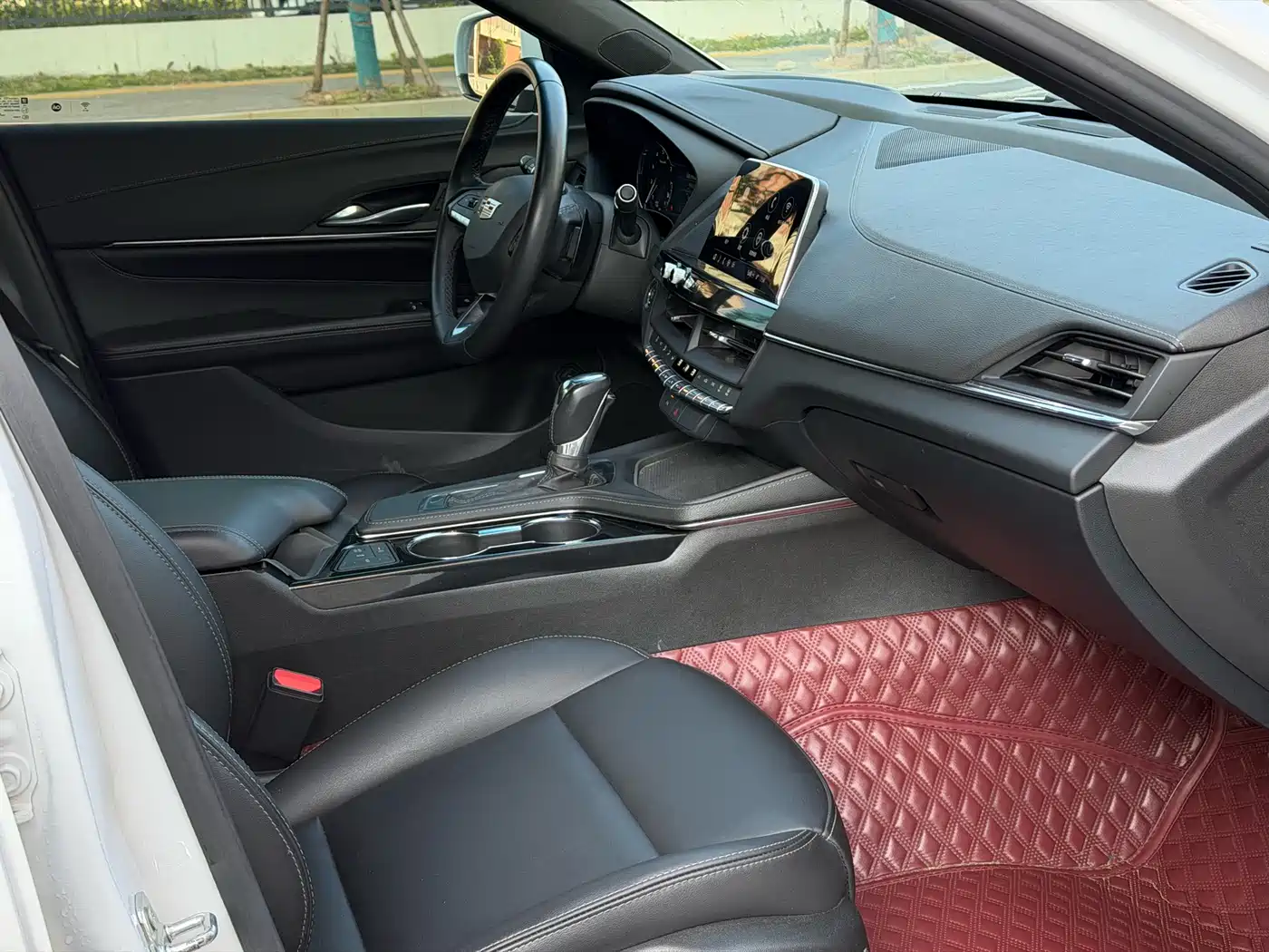 CADILLAC CT4