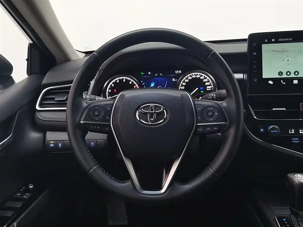 Toyota Camry 2023 2.0G Luxury Edition фото 11