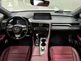 Фото 8 - Lexus RX