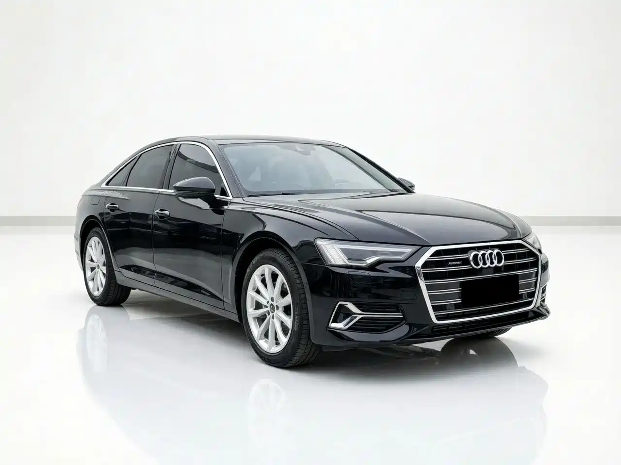 Audi A6L 2023 40 TFSI Luxury Elegance фото 3