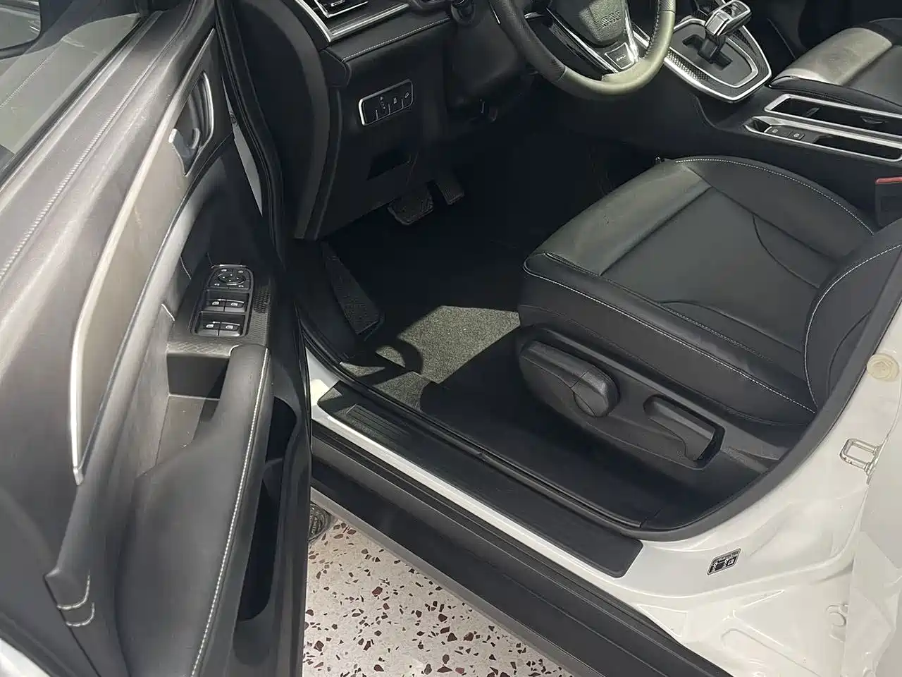 Фото 4 - Haval M6