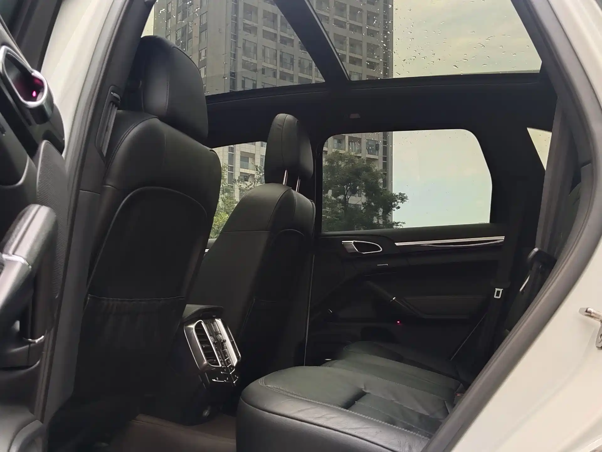 Фото 8 - Porsche Cayenne