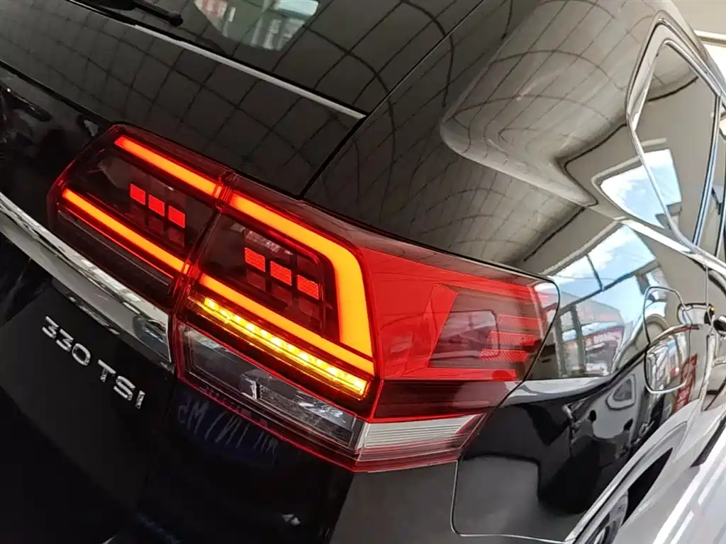 Volkswagen Teramont 2017 330TSI 2WD Luxury фото 8