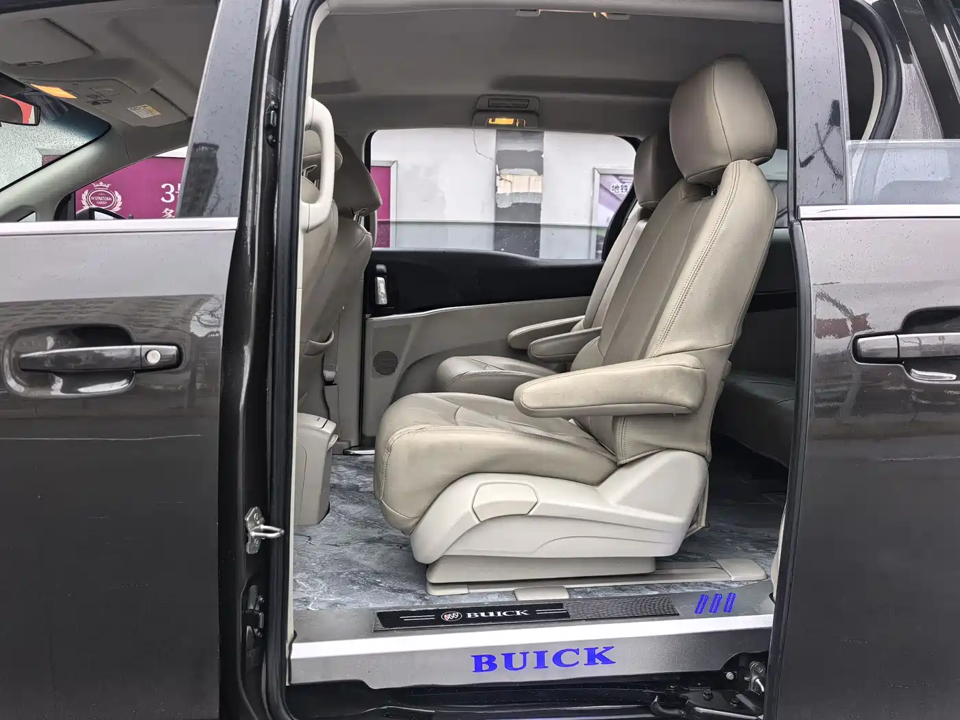 Buick GL8 2022 Land Business Class 652T Comfort фото 10