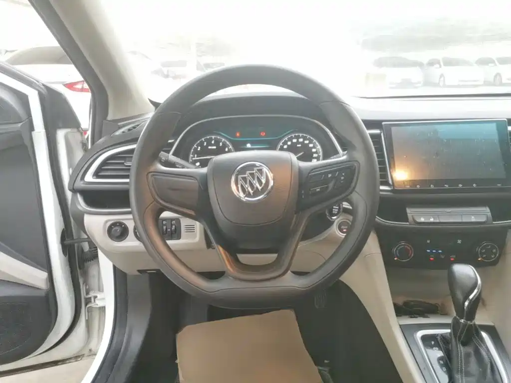 Фото 11 - Buick Excelle