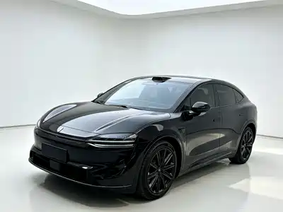 Luxeed R7