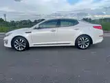 Photo 14 - Kia K5