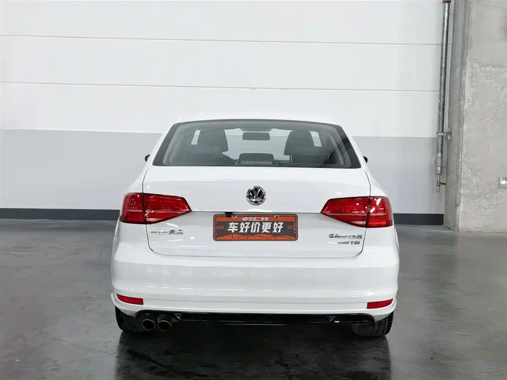 Volkswagen Sagitar 2018 280TSI DSG Spark Edition фото 4