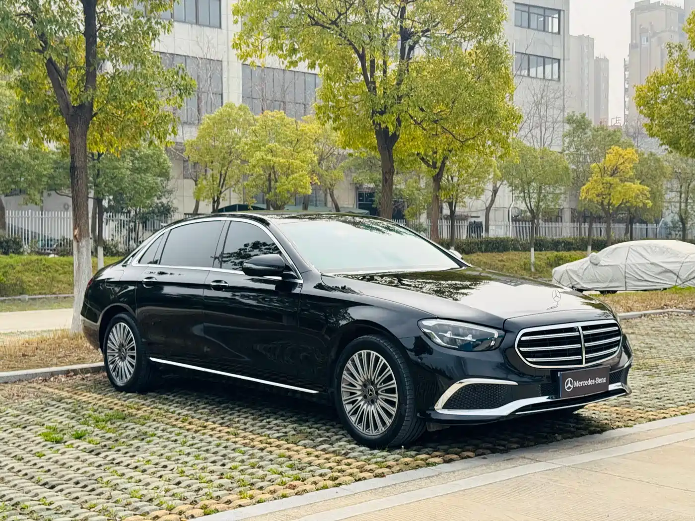  E CLASS