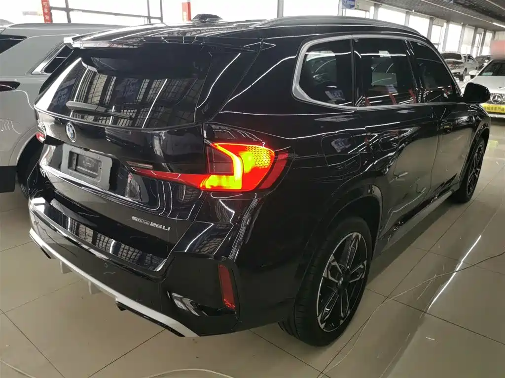 BMW X1 2023 sDrive25Li M Sport Package фото 7