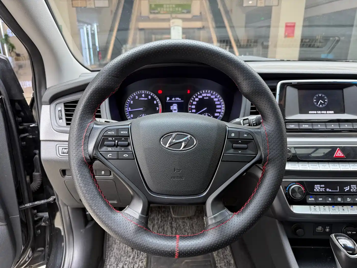 Hyundai Sonata 2017 2.0L GLS Smart фото 10