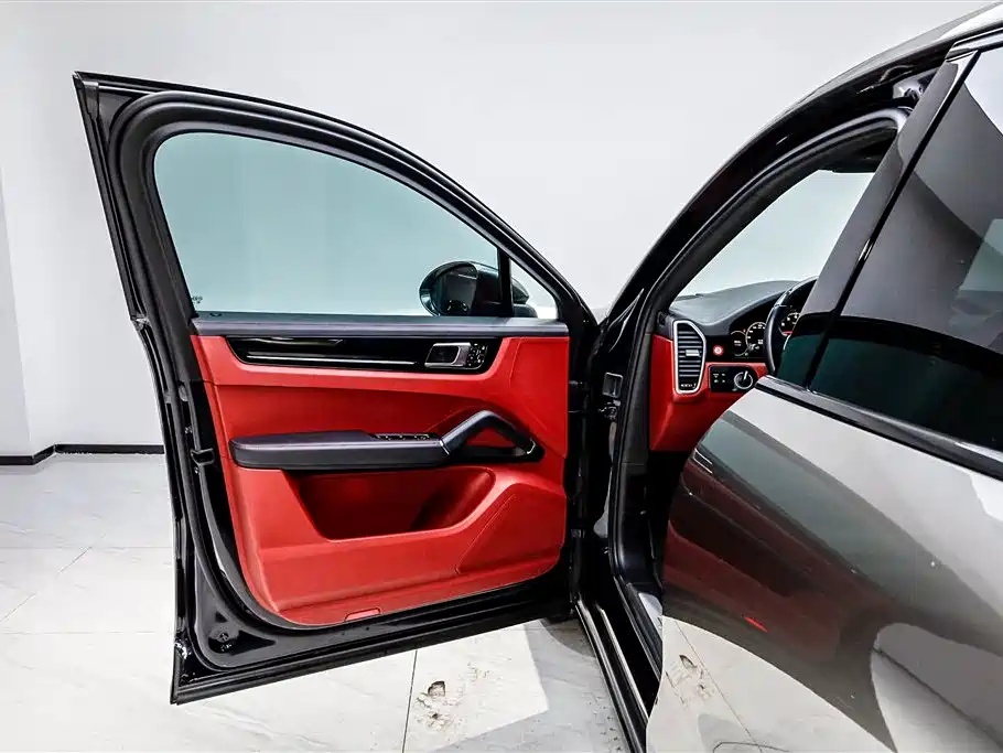 Porsche Cayenne 2019 Cayenne Coupé 3.0T фото 8
