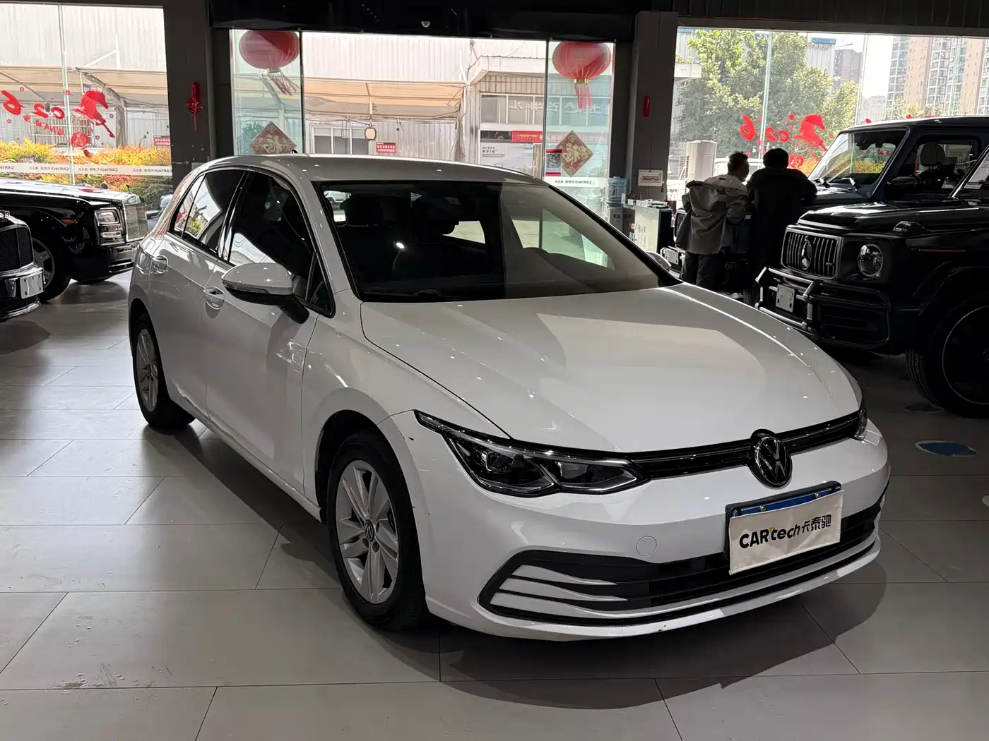 Volkswagen Golf 2023 Model 200TSI DSG фото 3