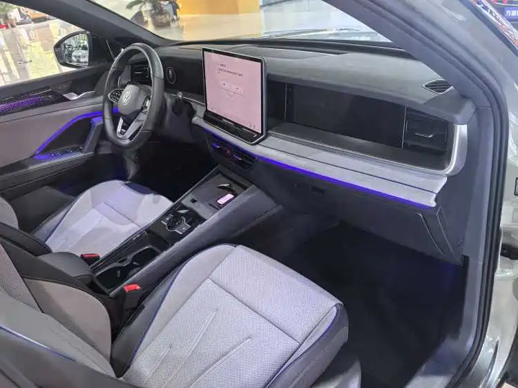 Volkswagen Tayron 2025 Model Tayron L 380TSI 4WD Luxury Easy Package фото 14