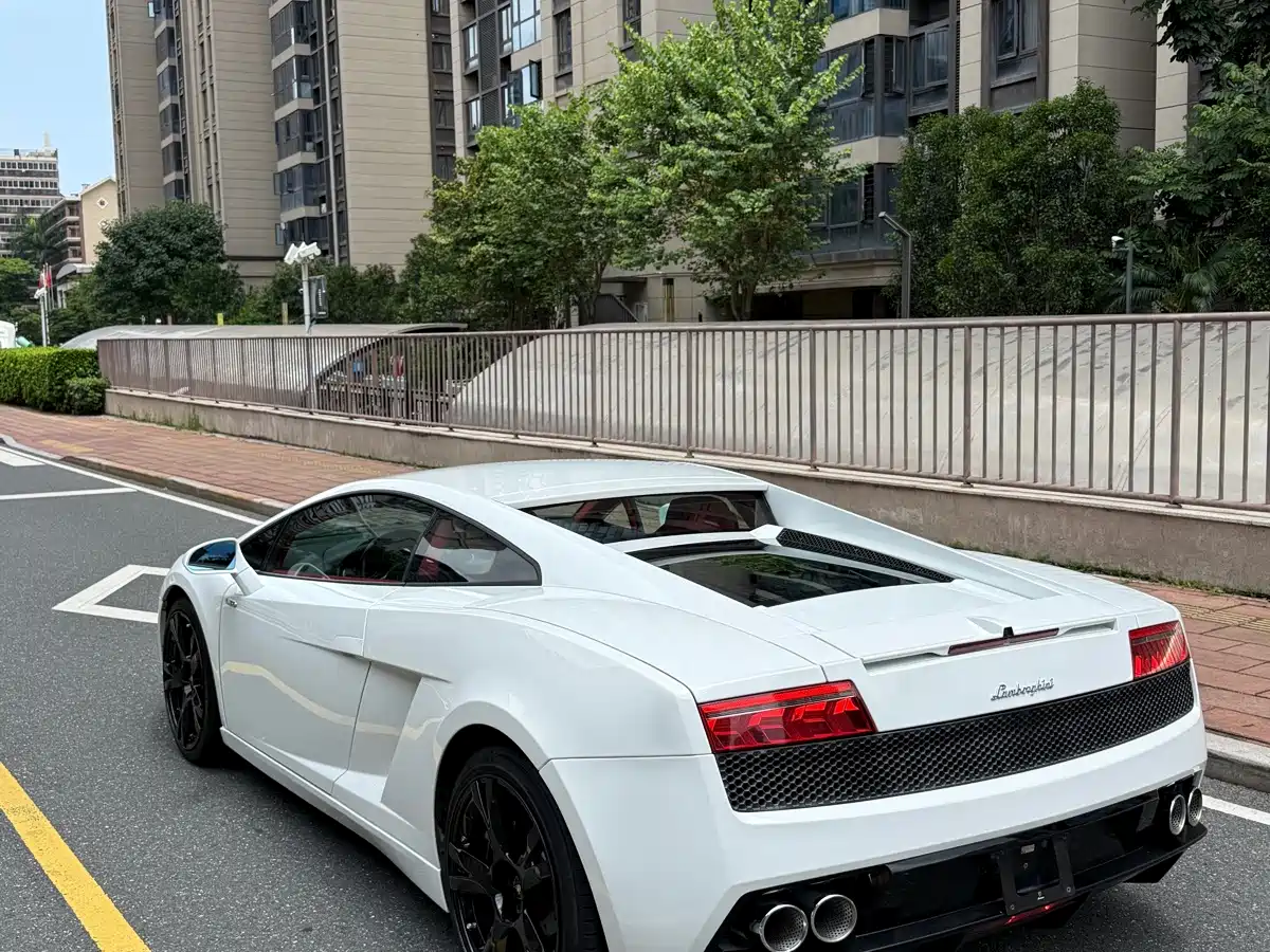 Lamborghini Gallardo 2009 2008 LP 560-4