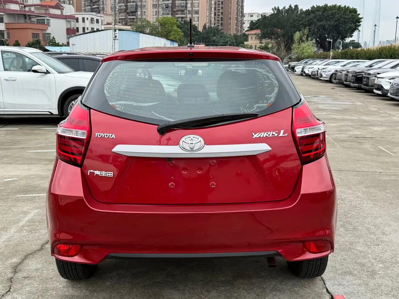 Toyota YARiS L Zhi Xuan 2019 1.5E CVT MeiDong Edition China VI фото 13