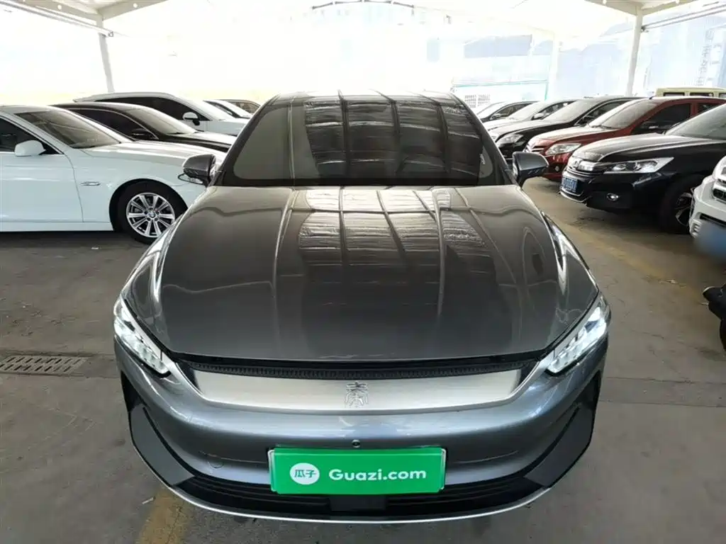 BYD Qin PLUS 2024 Glory Edition EV 420KM Surpass фото 3