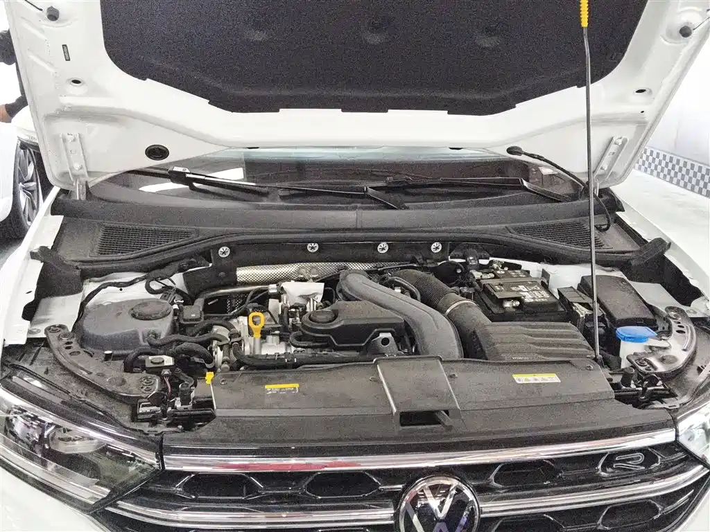 Volkswagen T-ROC 2025 Facelift 300TSI DSG 2WD Dawn Edition фото 16