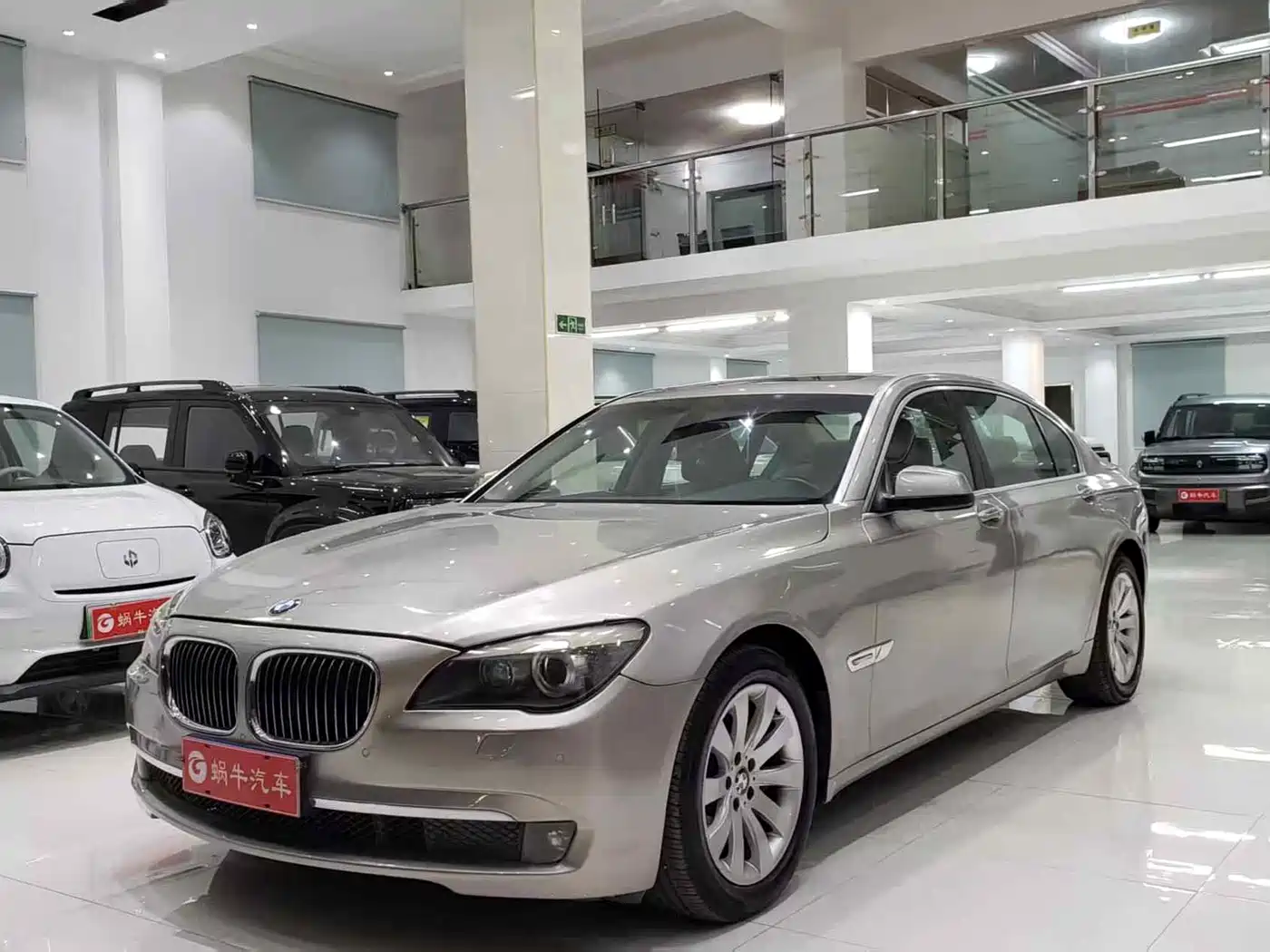 BMW 7 Series 2009 Model 740Li Leading Edition