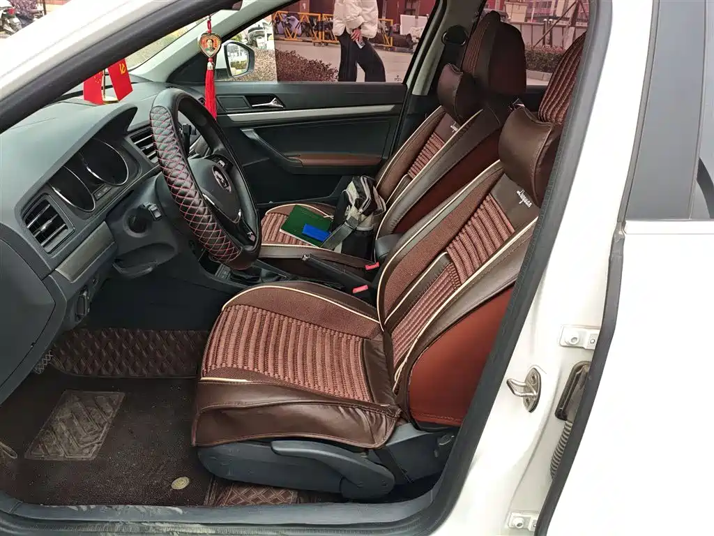 Volkswagen Lavida 2019 Lavida Start 1.5L Auto Comfort (China VI) фото 8