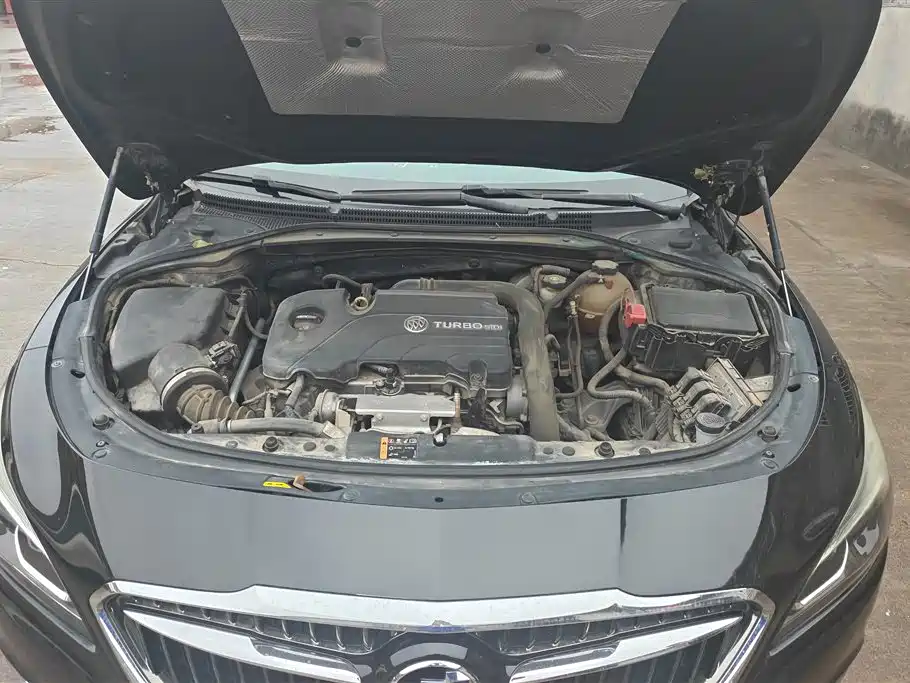 Buick LaCrosse 2018 Model 20T Elite Edition фото 9