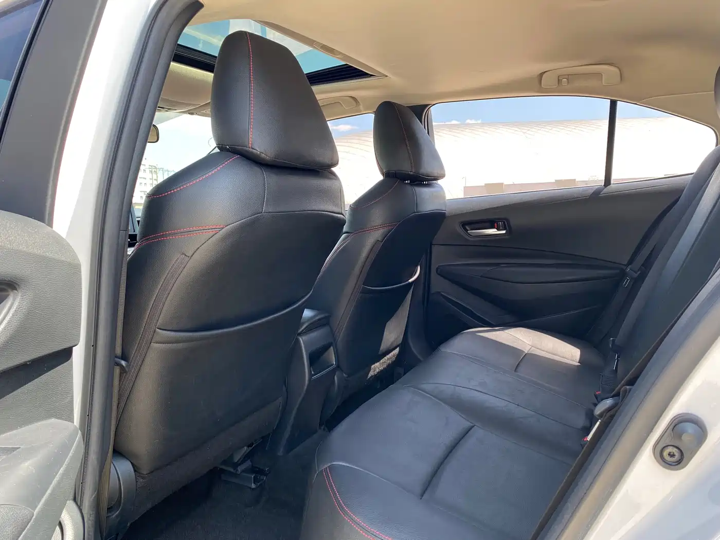 Toyota Corolla 2021 1.2T S-CVT Elite PLUS Edition фото 10