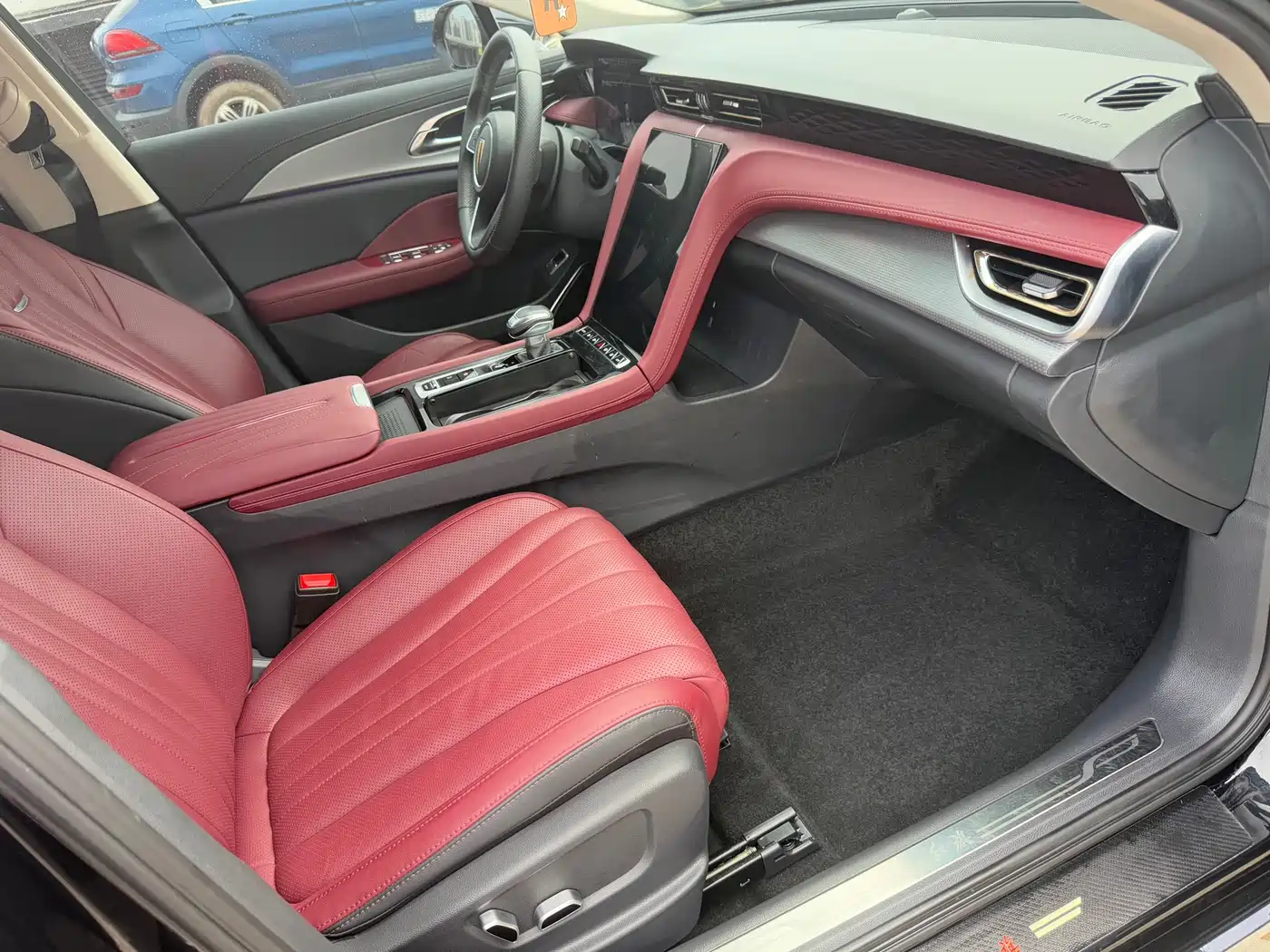 Hongqi H5 2023 2.0T Auto Smart Connect Flag Comfort фото 9